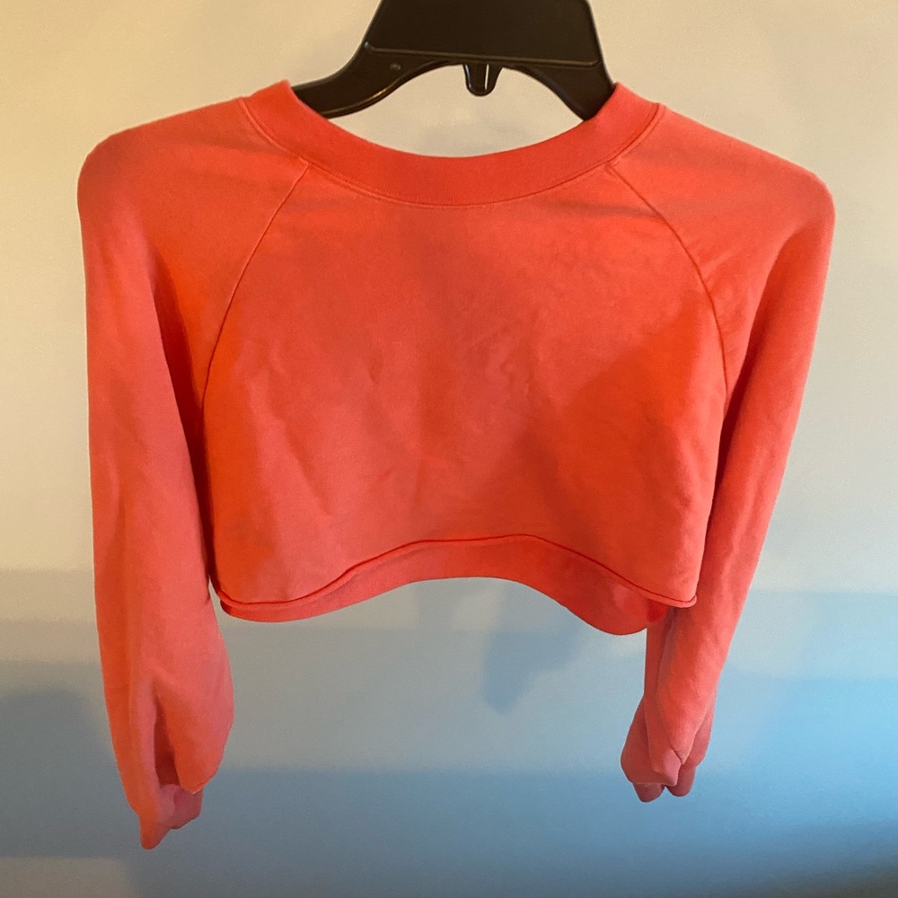 ALO Yoga Double Take Pullover Cropped Sweatshirt